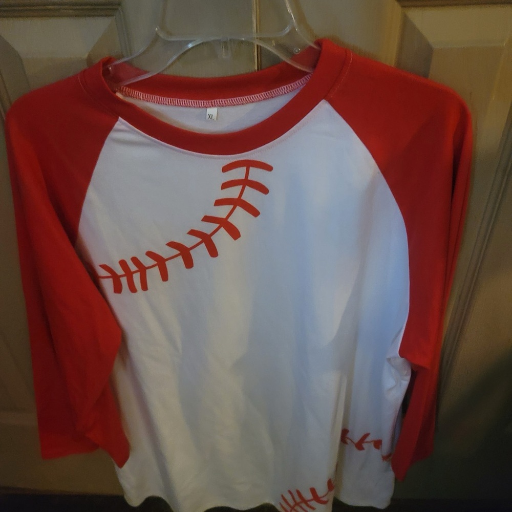Womens Red & White Baseball Raglan Tee never worn